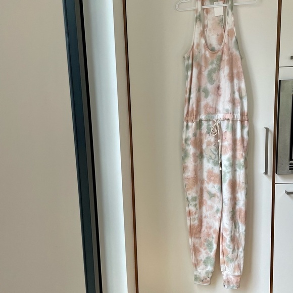 YOUNG BEAUTIFUL & BROKE TIE DYE JUMPSUIT - M - Picture 4 of 15